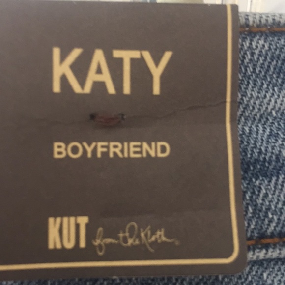 Kut from the Kloth denim capris boyfriend style - Picture 3 of 4